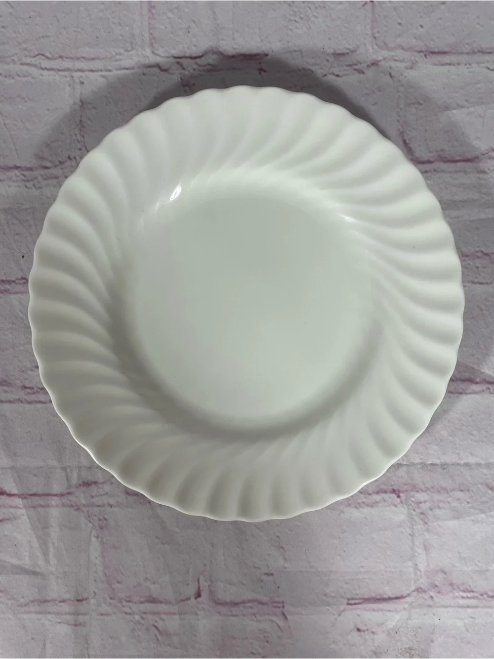 Vintage Minton White Fife Bone China 3 Salad Plates 7 7/8” England Discontinued